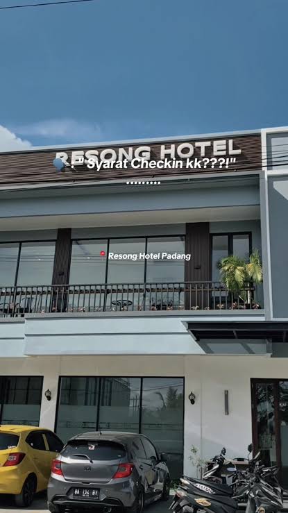 Resong Hotel Padang