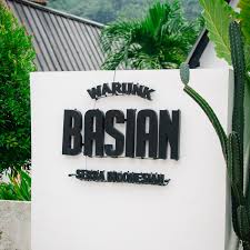 Warunk Basian